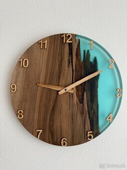 Nastene drevene epoxidove hodiny 30
