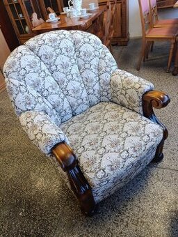 Rustikální křeslo, masív, Nábytek s příběhem, květy