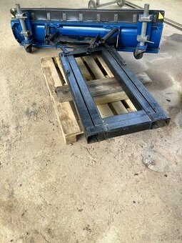 Predam snežny pluh na vzv