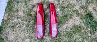 Nissan X-Trail T30 2001-2007 - Prave zadne svetlo lampa