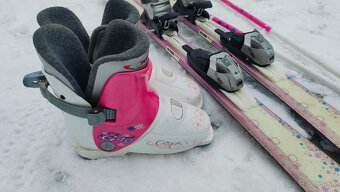 dievčenské lyže + lyžiarky