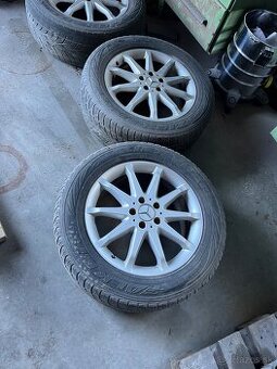 Mercedes Benz Elektróny