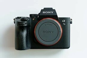 Sony A7 iii + objektívy / prenájom - 1