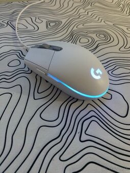 Logitech g102