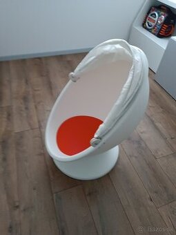 Kreslo IKEA vajíčko