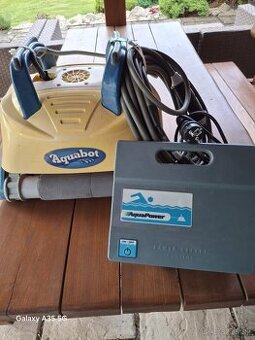 Aquabot automatický bazenový vysavač