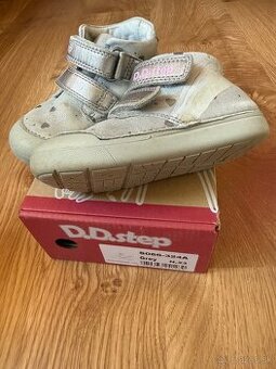 D.d.step v.23 Grey