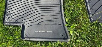 Porsche Cayanne - 1