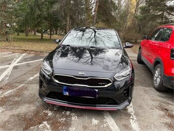 KIA Pro_cee’d Hatchback 150kw Manuál