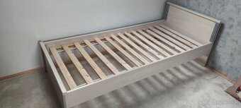 Posteľ 200 x 90
