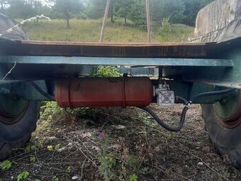 Predám platak vlecku na drevo