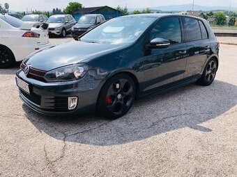 VW Golf 6 GTI 2.0 TSI