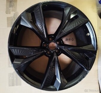 Predám originál disk Audi 5x112 R22