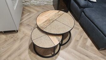 Konferenčný stolík