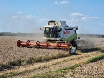 Agrosluzby zatevne prace kombajn Claas lexion - 1