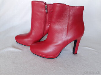 Dámske nízke kožené čižmy (čižmičky) Kate Gray č.40