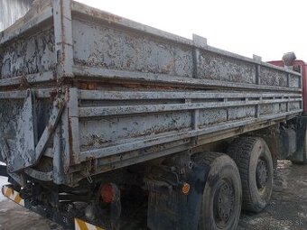 Obilná korba Tatra 815 agro