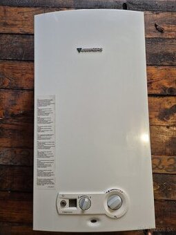 Plynový prietokový ohrievač Junkers