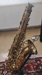 Alt saxofón Amati AS 62
