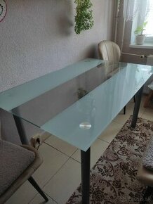 Sklenený kuchynský stôl - 1