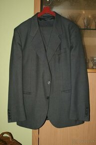 Predám šedý pánsky oblek použitý, na výšku 175 cm pás 88 cm. - 1