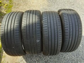 225/40 r19 letné pneumatiky 4ks Pirelli DOT2021,2020