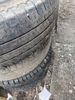 215/70 r15 gumy letne