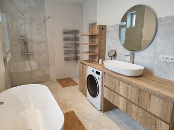 Staré mesto - Továrenská 18, 74 m2 na prenájom