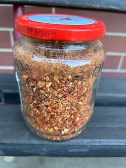 Mleta chilli paprika.