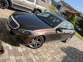 Mercedes Benz E350D 2013
