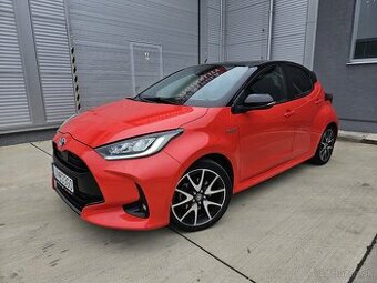 Toyota Yaris 1.5 Hybrid e-CVT Premiere Edition