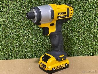Dewalt rázový utahovák DCF815