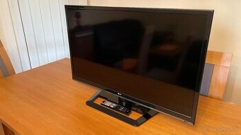 TV LG 42" LED