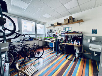 Prenájom obchodný priestor 112 m2, Jarková ul.