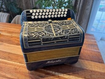 Heligonka F. Hlaváček, trojradová, trojhlasová G C F