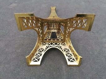 Predám Eiffelova veža