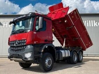 056 Mercedes-Benz Arocs 3345 - 6x6 – Meiller S3 + Bordmatik
