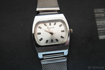 Náramkové hodinky Raketa neext