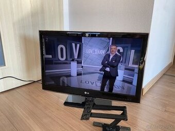 Televizor LED LG 82 cm uhlopriecka
