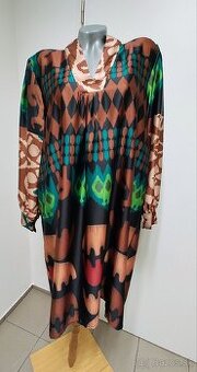 Exkluzívne šaty Zeta Otto