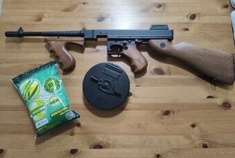Airsoft Thompson M1928A1 (CYMA CM.051) + výkonná batéria
