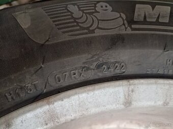225/65 r17