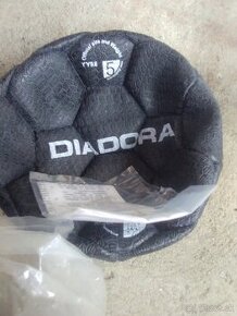 Lopty futbalová+Diadora - 1