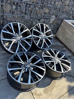 ✅ 5x112 r17 Tulsa bicolor Passat b8 tiguan.