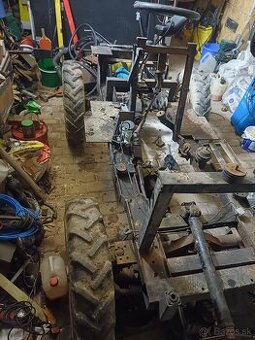 Základ na malotraktor  4x4