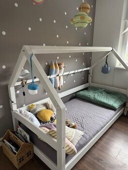 Detska posteľ domček