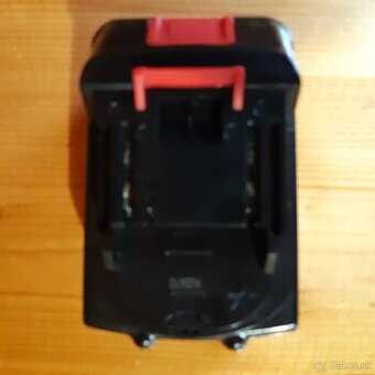 Predám 88V Li-ion Akumulátor s nabíjačkou MTX-288