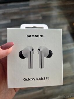 Sluchatka Samsung Galaxy Buds3 FE