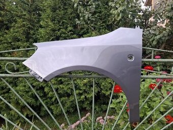 Skoda fabia 2 predné blatníky.