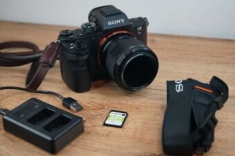 Sony Alpha A7R II 9436SC Sony FE 28mm f/2 príslušenstvo